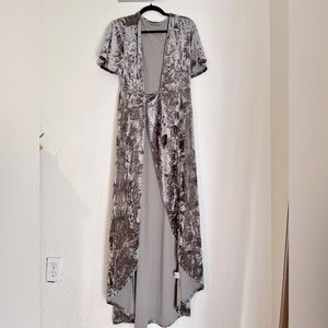 Velvet floor-length wrap dress with short sleeves